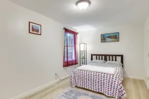 Woodsy Pittston Retreat Near Kennebec River! - Interior