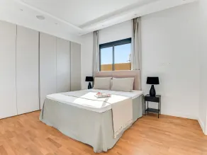 Sanders Crystal 1 Precious 3 Bdr Apt With Shared Pool - Rum