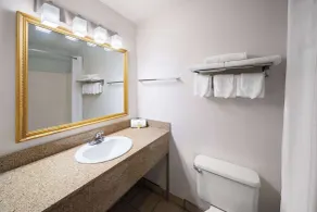 Days Inn by Wyndham Biloxi Beach - Salle de bain