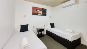 City Reach Motel - Room