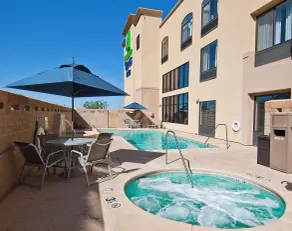 Holiday Inn Express & Suites Oro Valley-Tucson North by IHG - Basseng