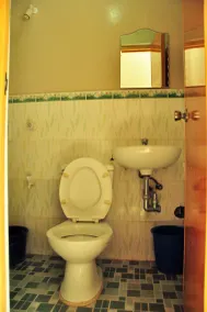 GV Hotel - Talisay City - Bathroom