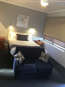 Nicholas Royal Motel - Hay CBD - Habitación