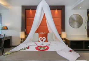 Cape Sienna Phuket Gourmet Hotel & Villas - SHA Extra Plus - Rom