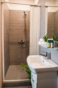 Athens Gem - Bathroom