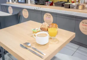 B&B HOTEL Hyères - Restaurant