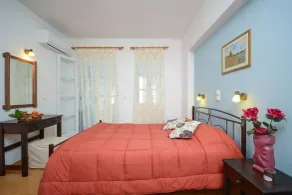 Galazia Studios - Room