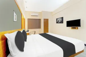 Super Hotel O Broadway Ernakulam - Chambre
