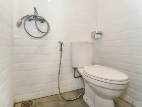 Collection O 2627 Ratamya Co-living - Bathroom