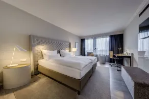 Clayton Hotel Düsseldorf City Centre - Chambre