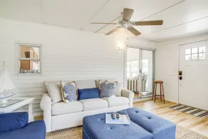 Patio, Pool Access! Coastal Ocean Pines Cottage - Innenbereich