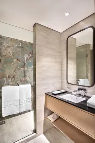 VIVERE Hotel, ARTOTEL Curated - Bathroom