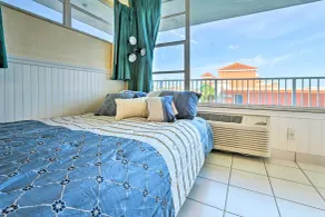 Direct Oceanfront With Balcony - Intérieur