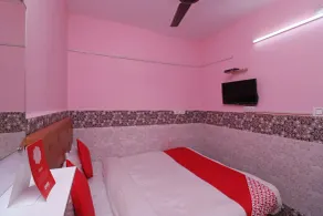 OYO 29430 Hotel Kunal - Værelse