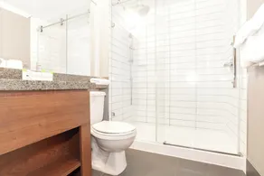 Sandman Hotel Langley - Salle de bain