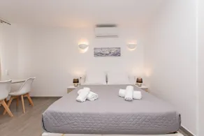 Oniropetra Apartments Mykonos - Room