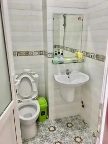 Manh Long Hotel Q2 - by Bay Luxury - Bathroom