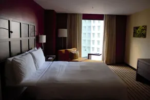 Renaissance Caracas La Castellana Hotel - Room