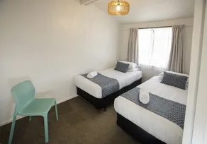 Tahuna Beach Holiday Park  - Habitación
