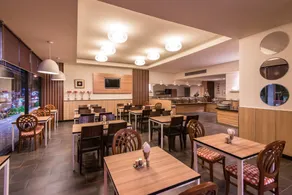 Marsi Hotel Bangkok - Restaurant