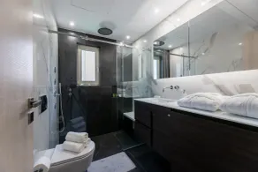 Olygreen Athens Residences - Bathroom
