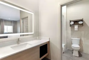 Clarion Pointe Spring - Houston North - Chambre
