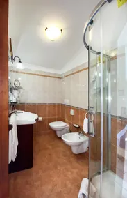 Casa Famiani Bed & Breakfast - Baño