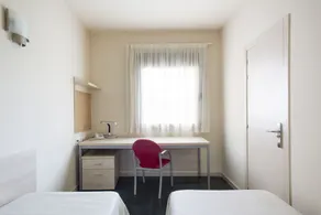 Residencia Universitaria Resa Giner de Los Ríos - Chambre