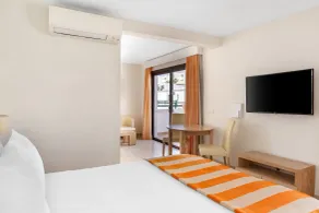 Sunset Bay Club - Chambre