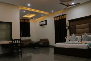 Hotel Clarks Inn Express Bharatpur - Room