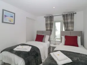 4 Barton Cottages - Room