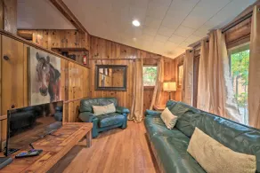 1 Mi to Raystown Lake: 'Clint Eastwood' Cabin - Innenbereich