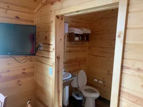 Muncie RV Resort - Badrum