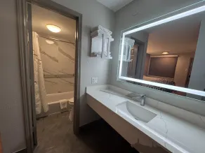 Red Roof Inn Arlington - Entertainment District - Salle de bain