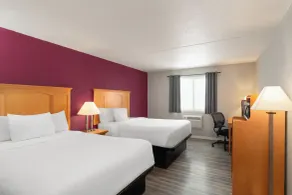 Sauk River Inn & Suites, a Travelodge by Wyndham - Zimmer