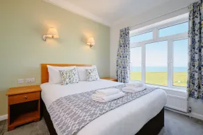 The Kilbirnie Hotel - Room
