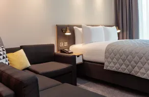 Holiday Inn London Heathrow - Bath Road by IHG - Room