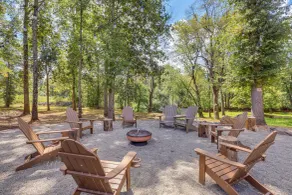 Deck, Sauna & Fire Pits: Upscale Belle Mead Cabin - Interiør