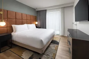 Embassy Suites By Hilton Chattanooga Downtown - Zimmer