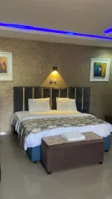 Wimpy hotel and suite beachfront - Værelse