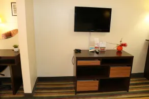 Super 8 by Wyndham Dublin - Chambre