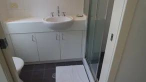 Cityview Studio Accommodation - Bathroom