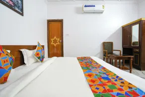 FabHotel Premium Rooms - Habitación