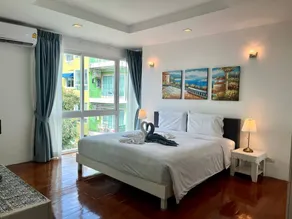 6-18 - 3 Bdr Spacious Penthouse With Shared Pool - Rom