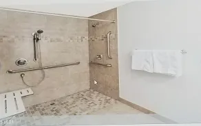 Mayfair Inn Onratio Airport & Convention Center - Chambre
