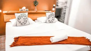 Hotel Oasis - Zimmer