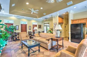Elkridge Townhome ~ 15 Mi to Dtwn Baltimore! - Interiör