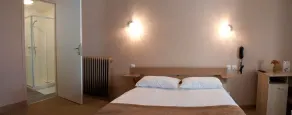 Hôtel des Pyrénées - Chambre