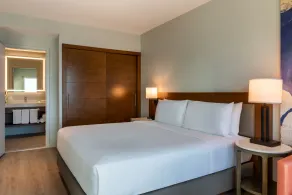 Embassy Suites By Hilton Aruba Beach Resort - Room