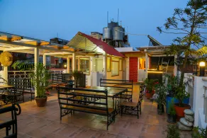 Hotel Outfitter Nepal - Restaurant